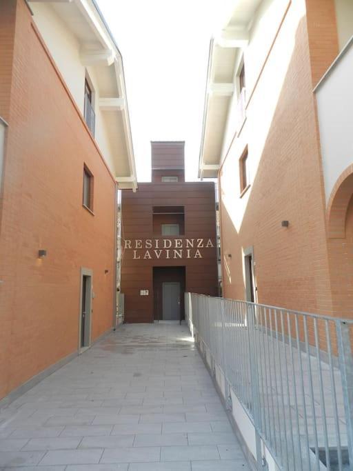 Charming 2.5Room Flat In Center Of Monforte dʼAlba Exterior foto