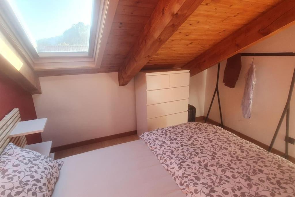 Charming 2.5Room Flat In Center Of Monforte dʼAlba Exterior foto